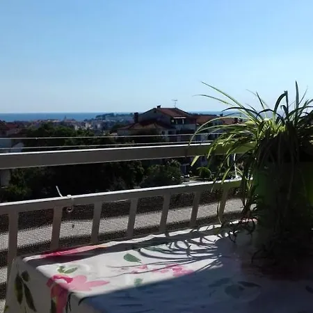 Bella Vista Sea View アパート